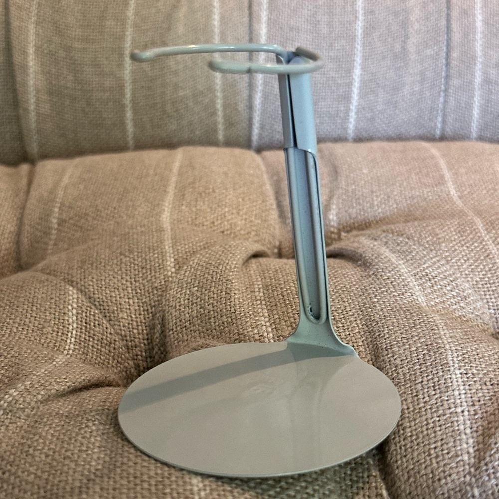 KAISER Metal 8” Doll Stands Adjustable